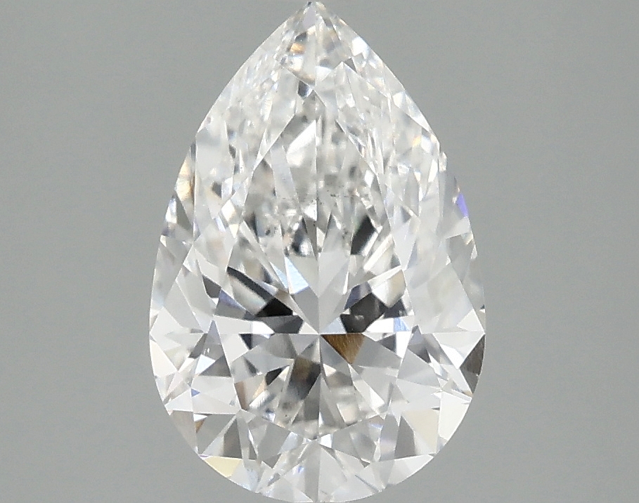 2.01ct Pear FANCY VVS2 IGI-certified lab-grown diamond